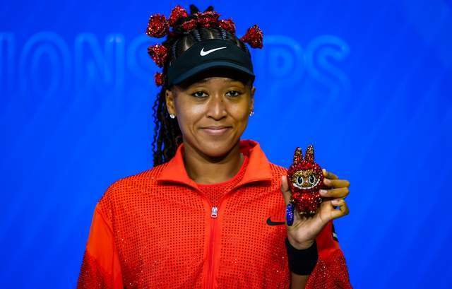 为母亲后首, Billi, 闯入女单四